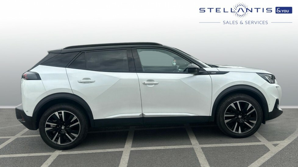 Peugeot 2008 1.2 Puretech Gt Premium Suv Eat Euro 6 White #2