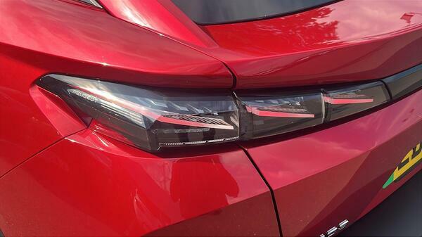 Peugeot 408 58Kwh Gt Fastback 210 Ps LD25HGB #5
