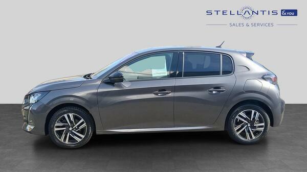 Peugeot 208 1.2 Puretech Allure Premium Hatchback YD72UUB  #2