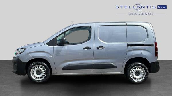 Peugeot Partner 1.5 Bluehdi 1000 Professional Standard Panel Van 5 CE74YSR  #5