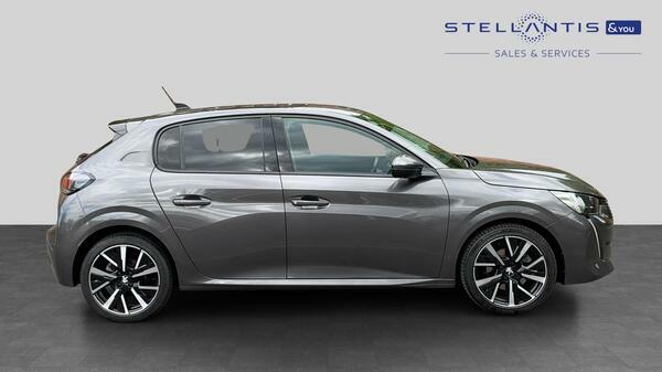 Peugeot 208 1.2 Puretech Allure Hatchback Eu KE69HRD  #2