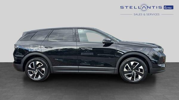 Vauxhall Grandland 1.2 Ultimate Suv Hybrid E-dct Euro 6 S DL25CHD  #2