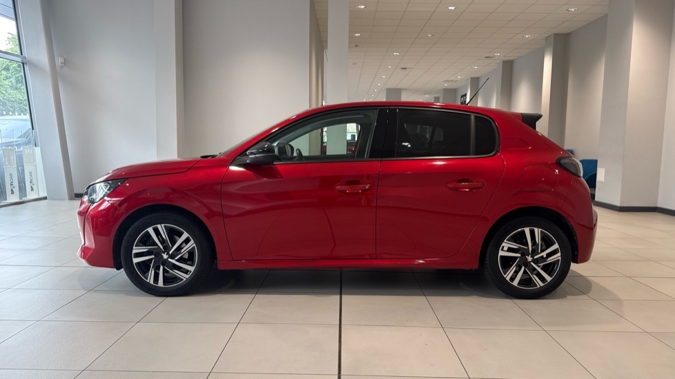 Peugeot 208 1.2 Puretech Allure Premium Hatchback E LM22YXB Red #6