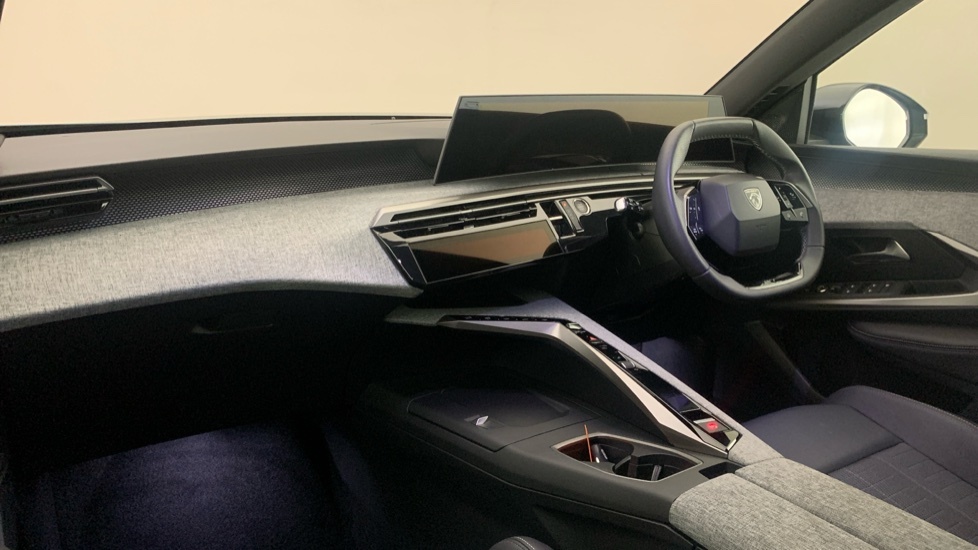 Peugeot 3008 73Kwh Gt Suv 210 Ps KK25DYF  #2