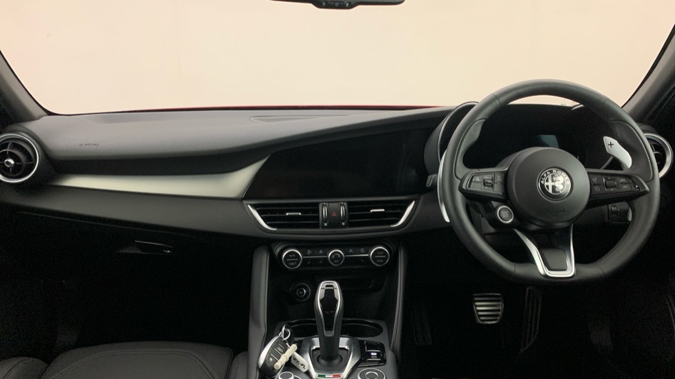 Alfa Romeo Giulia 2.0 Turbo Intensa Black #9