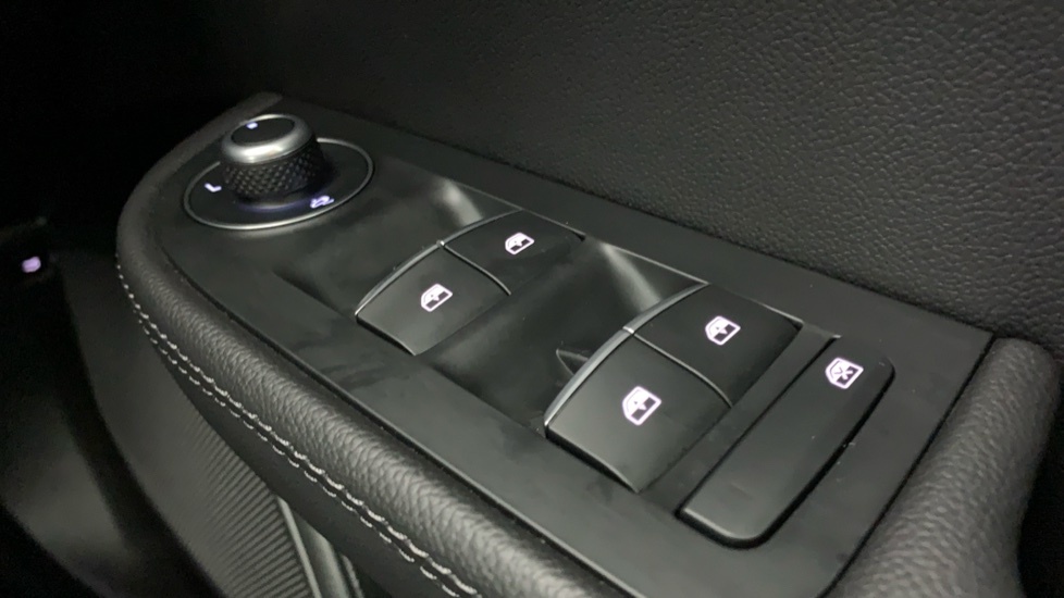 Alfa Romeo Giulia 2.0 Turbo Intensa Black #39