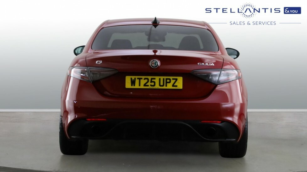 Alfa Romeo Giulia 2.0 Turbo Intensa Black #13
