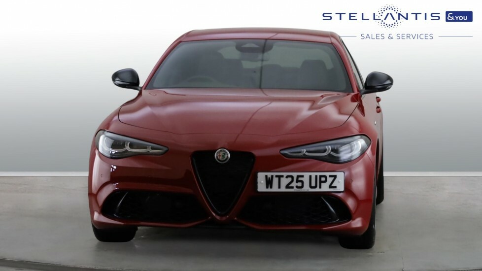 Alfa Romeo Giulia 2.0 Turbo Intensa Black #16