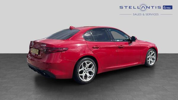 Alfa Romeo Giulia 2.2 Td Speciale Saloon Euro 6 Ss  #3