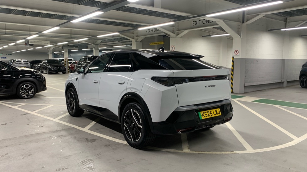 Peugeot 3008 73Kwh Gt Suv 210 Ps KS25LWJ  #5