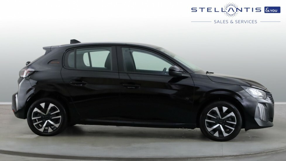 Peugeot 208 1.2 Puretech Style Hatchback Eur KJ25WGN  #4