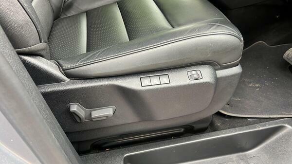 Peugeot e-Traveller Mpv Grey #38