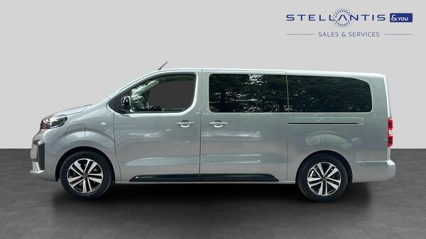 Peugeot e-Traveller 75Kwh Allure Long Mpv Lwb 8 Sea  #6