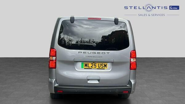 Peugeot e-Traveller 75Kwh Allure Long Mpv Lwb 8 Sea  #4