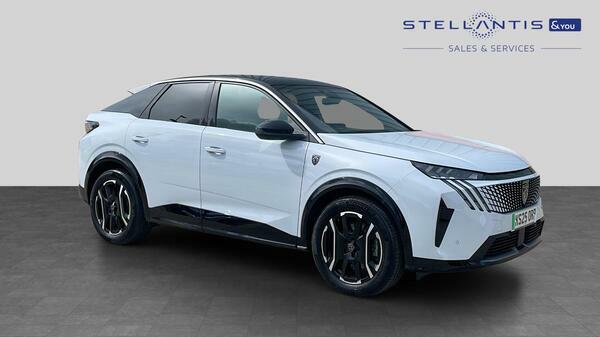 Peugeot 3008 73Kwh Gt Suv 210 Ps 