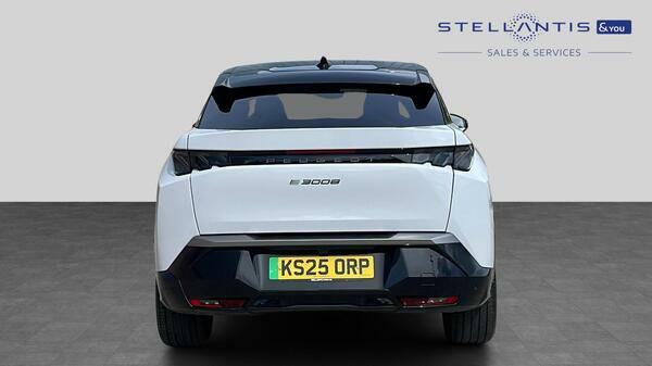 Peugeot 3008 73Kwh Gt Suv 210 Ps KS25ORP  #4