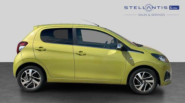 Peugeot 108 1.0 Collection Hatchback Euro 6 WJ68NME Green #2