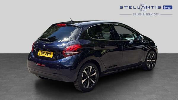 Peugeot 208 1.2 Puretech Tech Edition Hatchback Man LR19AWO Blue #3