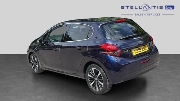 Peugeot 208 1.2 Puretech Tech Edition Hatchback Man LR19AWO Blue #6