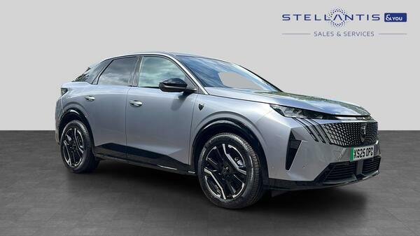 Peugeot 3008 73Kwh Gt Suv 210 Ps 