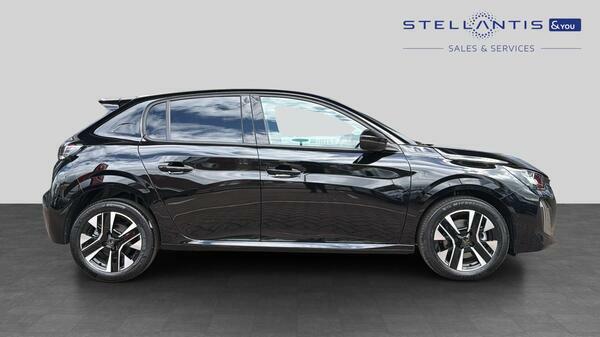 Peugeot 208 1.2 Allure Hatchback Hybrid E-dsc6 Euro LM26BTF  #2