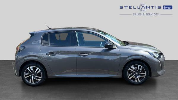 Peugeot 208 1.2 Puretech Allure Premium Hatchback LE23EJD  #2