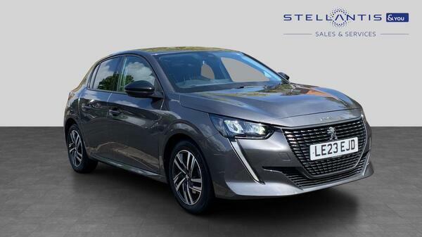 Peugeot 208 1.2 Puretech Allure Premium Hatchback 