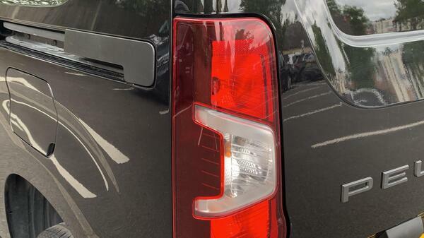 Peugeot Partner 1.5 Bluehdi 1000 Professional Standard Panel Van 5 CE74YUB  #5