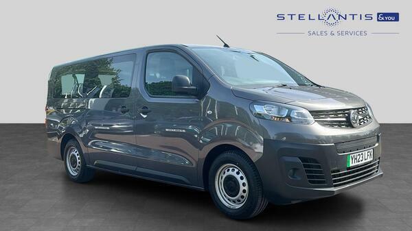 Vauxhall Vivaro 50Kwh Combi Mpv Lwb 9 Seat, 11K 