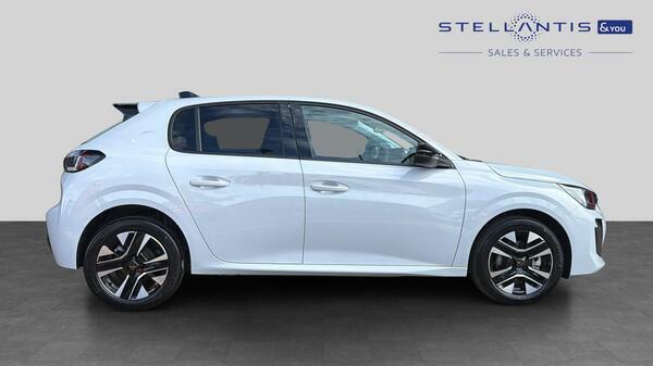 Peugeot 208 1.2 Allure Hatchback Hybrid E-dsc6 Euro LM26BTO  #2