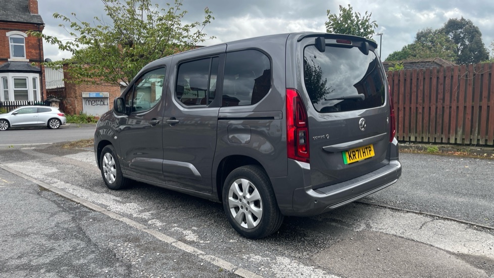 Vauxhall Combo-e Life 50Kwh Se Mpv 7 Seat, 7.4Kw Char #5
