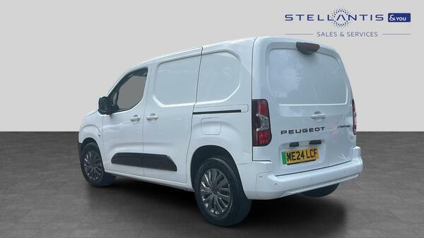 Peugeot E-Partner 800 52Kwh Asphalt Standard Panel Van  #6