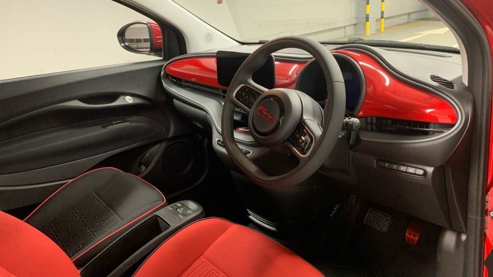 Fiat 500E 42Kwh Giorgio Armani Blue #11