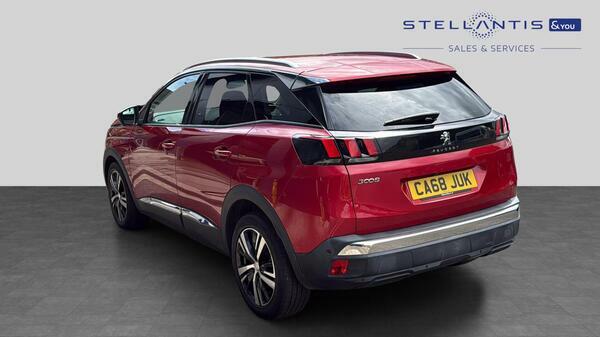 Peugeot 3008 1.5 Bluehdi Allure Suv Eat Euro 6 Ss Red #6