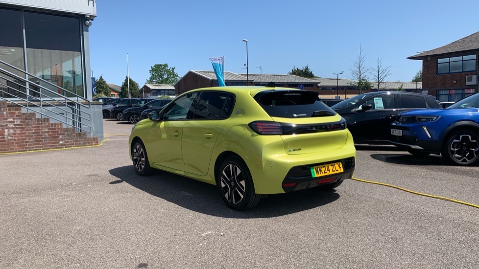 Peugeot e-208 50Kwh Allure Hatchback 7.4Kw Ch WK24ZLY #5