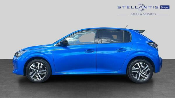 Peugeot 208 1.2 Puretech Allure Premium Hatchback BT23UUD  #2