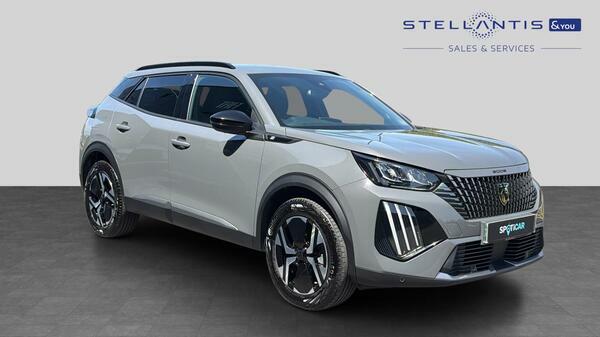 Peugeot e-2008 50Kwh Allure Suv 7Kw Charger