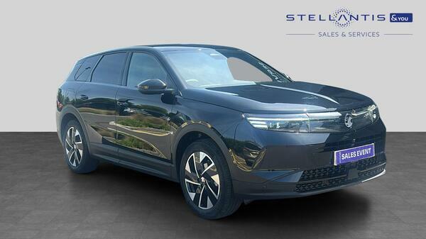 Vauxhall Grandland 1.2 Ultimate Suv Hybrid E-dct Euro 6 S 