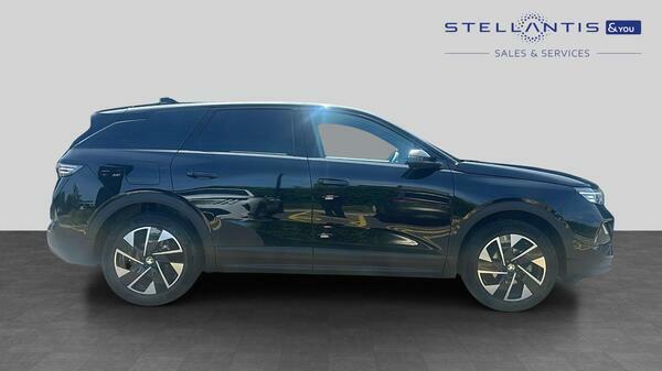 Vauxhall Grandland 1.2 Ultimate Suv Hybrid E-dct Euro 6 S DY25XFH  #2