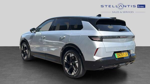 Vauxhall Grandland 73Kwh Ultimate Suv 213 Ps DN25FJE  #6