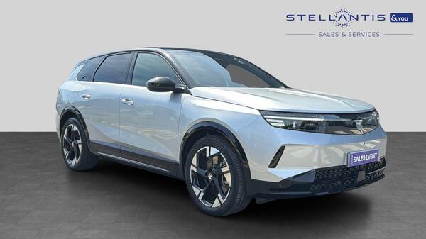 Vauxhall Grandland 73Kwh Ultimate Suv 213 Ps 