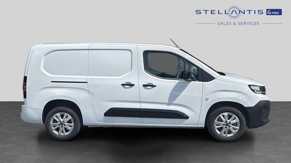 Peugeot Partner 1.5 Bluehdi 950 Asphalt Long Panel Van 6Dr  #2