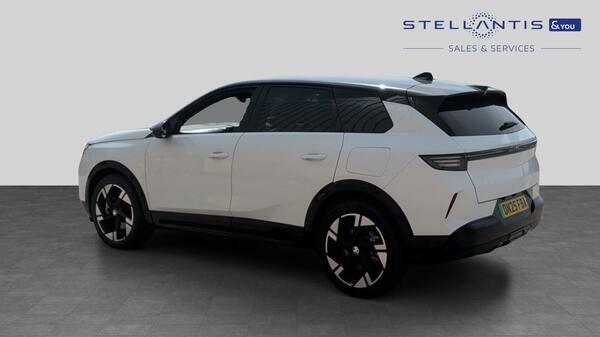 Vauxhall Grandland 73Kwh Ultimate Suv 213 Ps DN25FBA  #6
