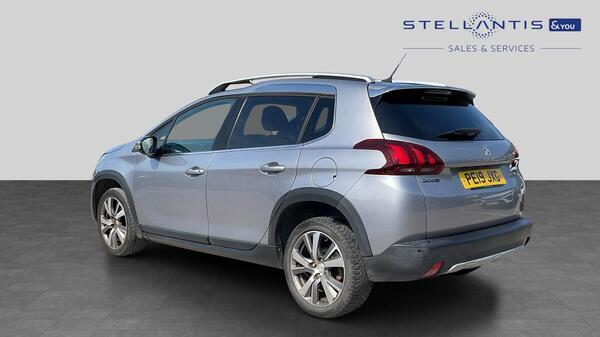 Peugeot 2008 1.2 Puretech Gpf Allure Suv Euro PE19JXG #6