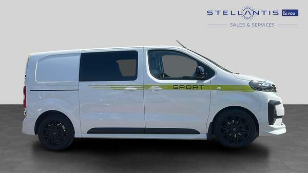 Peugeot E-Expert 75Kwh Sport Standard Crew Van Double Cab 6Dr Elect KR25FPJ  #2