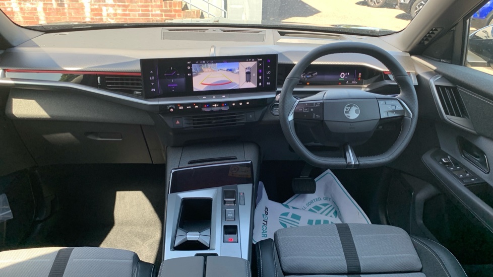 Vauxhall Grandland 73Kwh Ultimate Suv 213 Ps DY25XMX  #4
