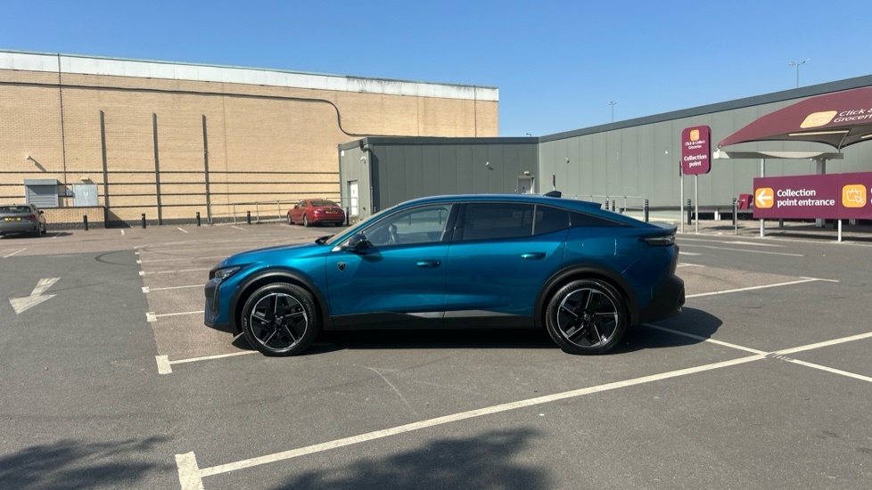 Peugeot 408 1.6 12.4Kwh Gt Fastback Plug-in Hybrid #6