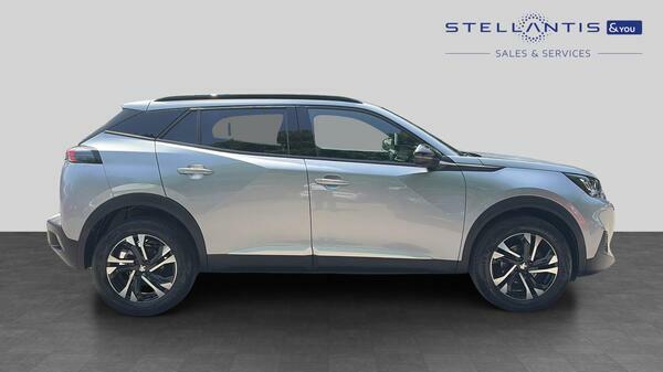 Peugeot 2008 1.2 Puretech Allure Premium Suv Manua BF23UDB  #2
