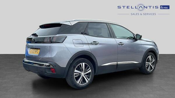 Peugeot 3008 1.5 Bluehdi Allure Premium Suv E LS22HFL  #3