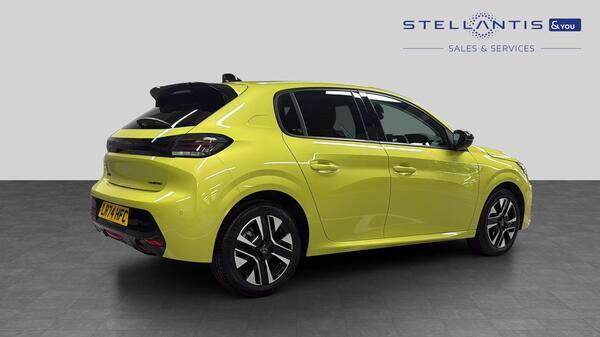 Peugeot 208 1.2 Allure Hatchback Hybrid E-dsc6 Euro LR74HFC  #3